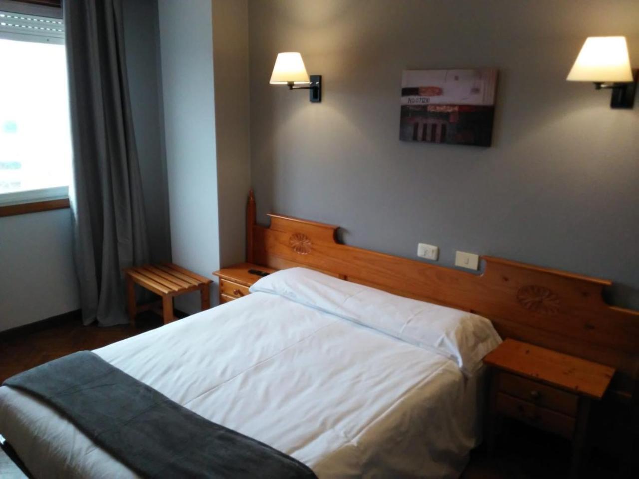 Hostal San Telmo Tui Kültér fotó